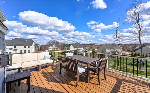 Exterior - 1019 Pleasant Ridge Dr, Mars, PA 16046 photo 2 of 12
