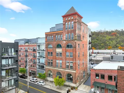 2434 Smallman St #112, Pittsburgh, PA 15222