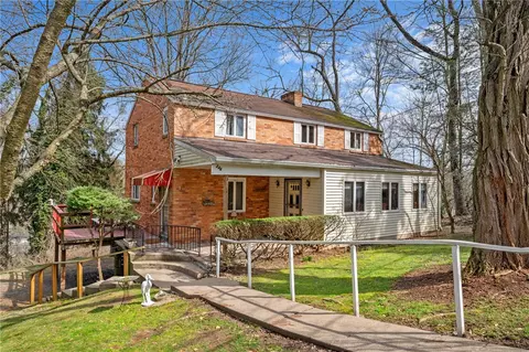 246 Byron Rd, Pittsburgh, PA 15237