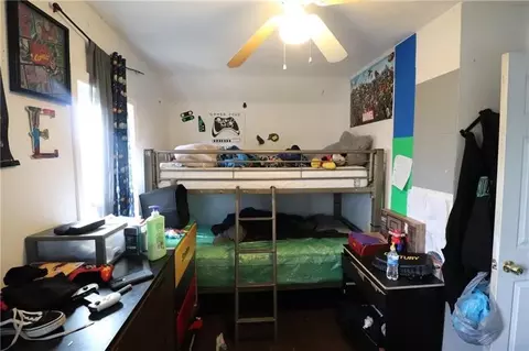 Bedroom - 1611 Ridge Ave, Braddock, PA 15104 photo 2 of 3