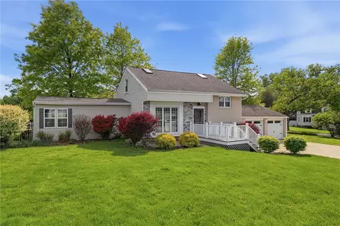 2026 Oriole Dr, Aliquippa, PA 15001