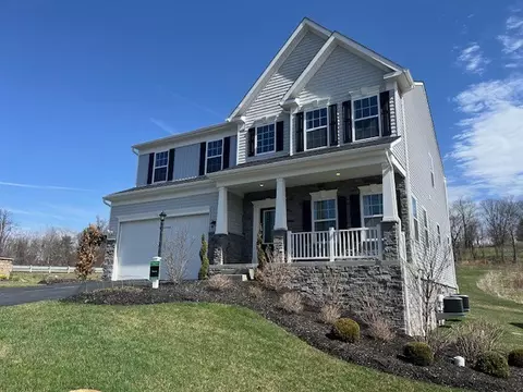 1001 Stonegate Dr, Mcdonald, PA 15057