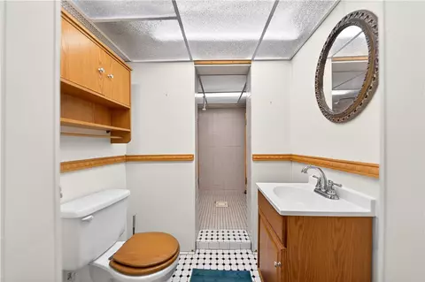 Bath - 315 Wright St, Monessen, PA 15062 photo 2 of 2