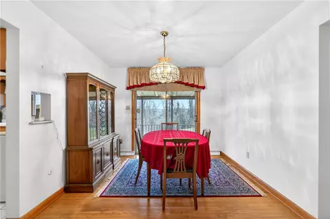 Dining - 315 Wright St, Monessen, PA 15062 photo 1 of 2