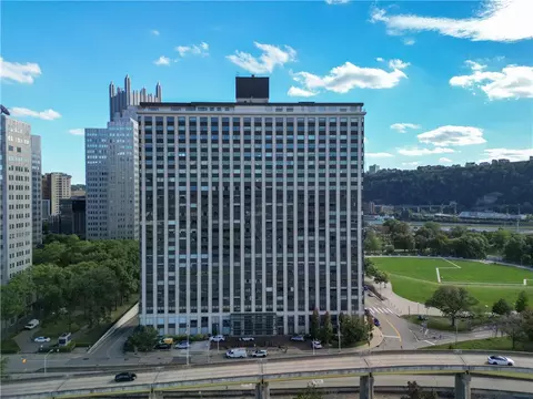 320 Fort Duquesne Blvd #12JK, Pittsburgh, PA 15222