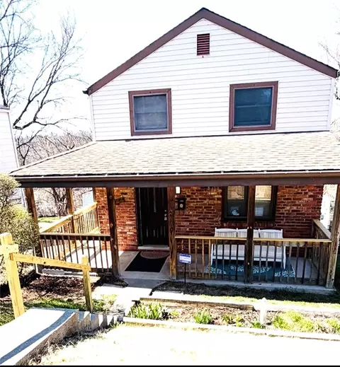 624 Springfield, Pittsburgh, PA 15220