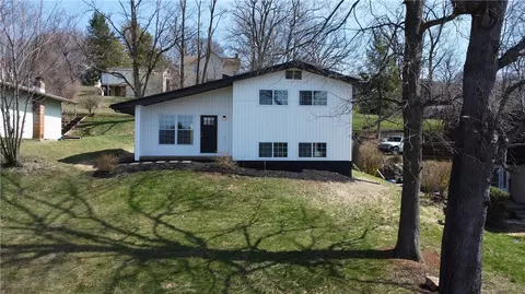 2017 S Pittsburgh St, Connellsville, PA 15425