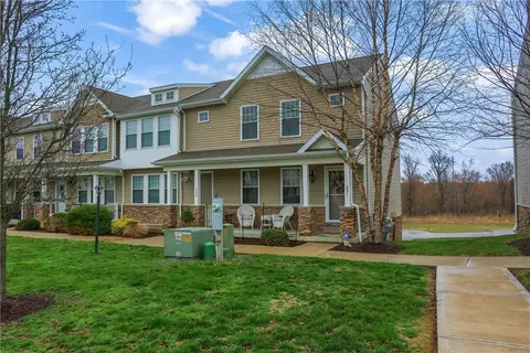 221 Spring Blossom Cir, Beaver Falls, PA 15010