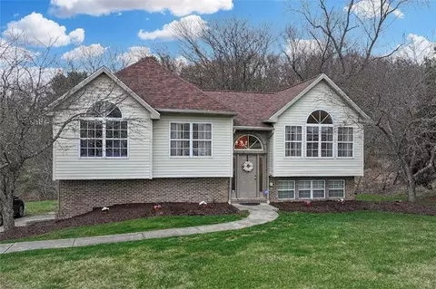 319 Banbury Xing, Gibsonia, PA 15044
