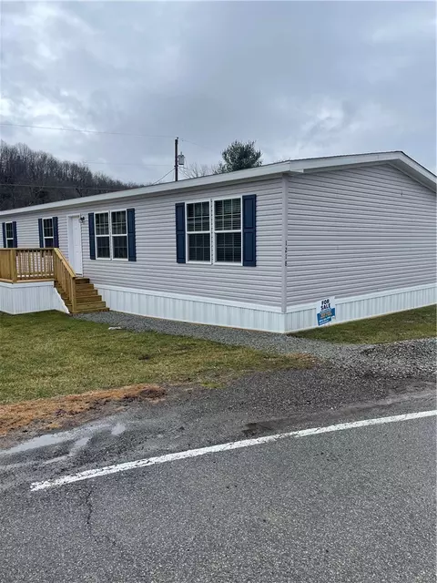 1218 Sunset Dr, Bulger, PA 15019