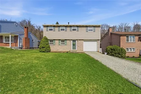 950 Elizabeth St, Mckeesport, PA 15133