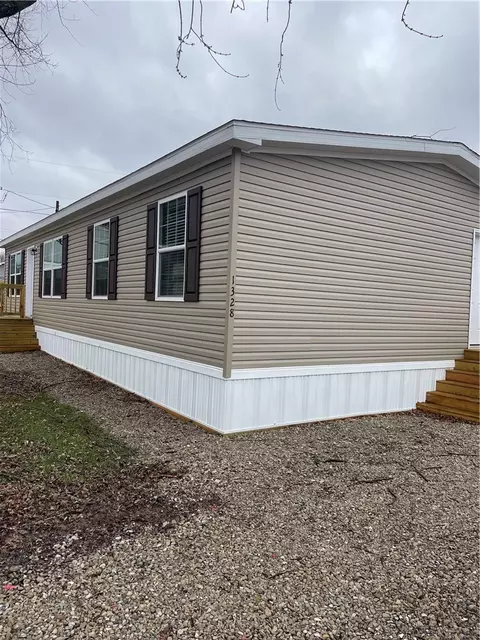 1328 Hidden Valley Dr, Bulger, PA 15019