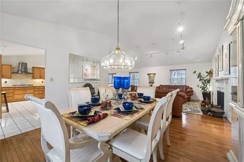Dining - 4948 Simmons Cir, Export, PA 15632 photo 2 of 2
