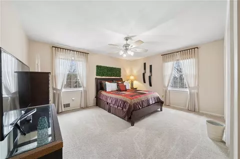 Bedroom - 4948 Simmons Cir, Export, PA 15632 photo 3 of 4