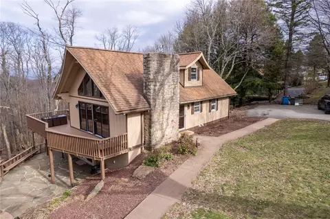 266 Alpine Heights Rd, Champion, PA 15622