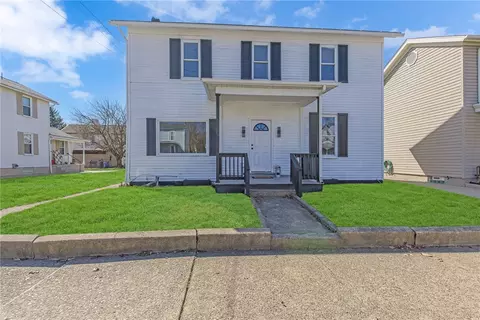 626 10th Ave, New Brighton, PA 15066