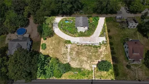 3143 Santiago Rd, Imperial, PA 15126
