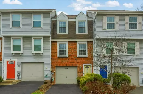 140 Rossmor Ct, Pittsburgh, PA 15229