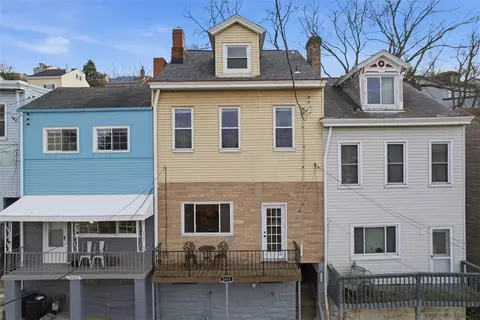 2410 Leticoe St, Pittsburgh, PA 15203