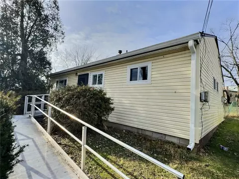 217 Summers Dr, Monroeville, PA 15146