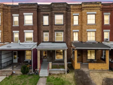625 E 9th Ave, Munhall, PA 15120