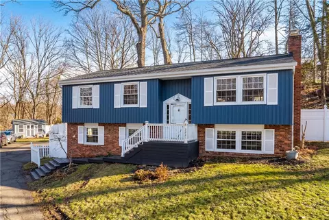 2221 Washington Rd, Pittsburgh, PA 15241