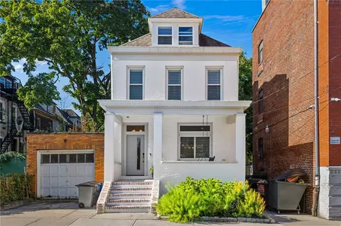 5712 Hays St, Pittsburgh, PA 15206