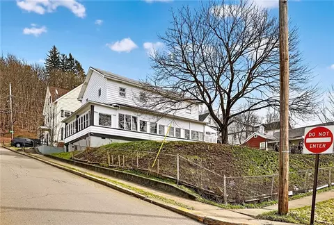 3 Brennan St, Bradford, PA 16701