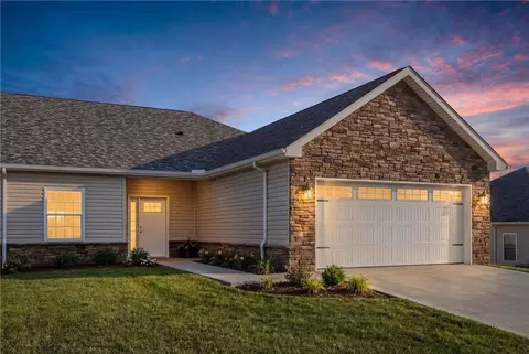 340 Cherokee Dr, Beaver Falls, PA 15010