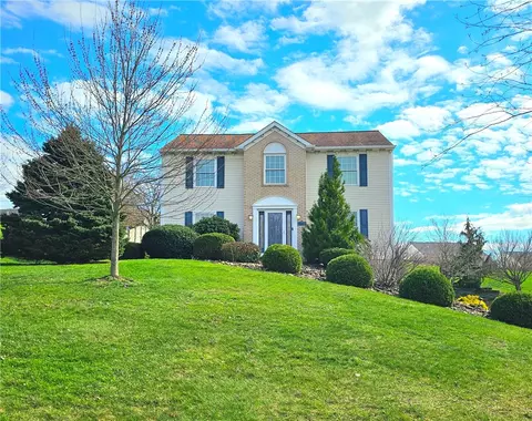 625 Preferred Dr, Washington, PA 15301