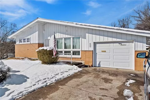 800 Ridge Ave, Charleroi, PA 15022
