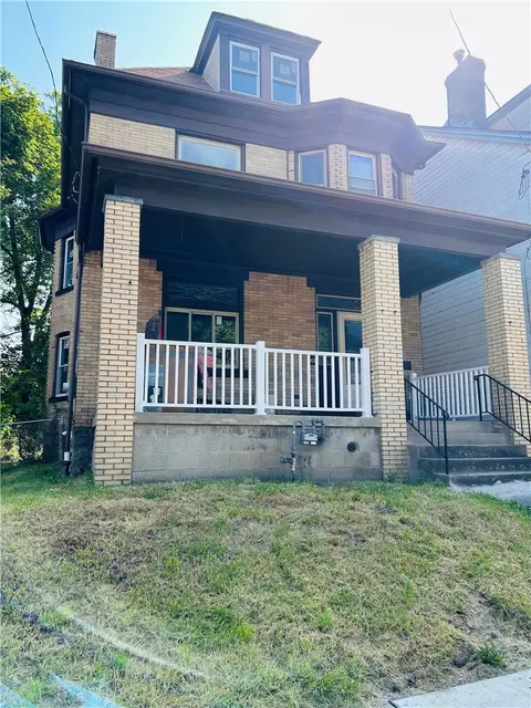 2922 Zephyr Ave, Pittsburgh, PA 15204