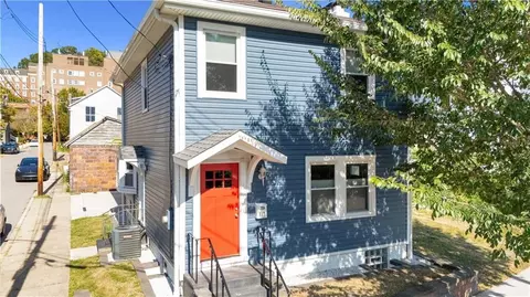 417 Centennial Ave, Sewickley, PA 15143