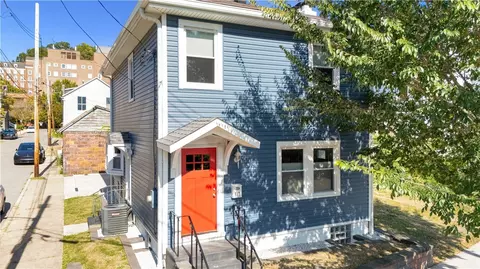 417 Centennial Ave, Sewickley, PA 15143