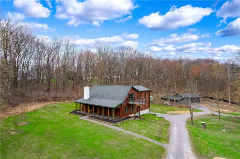 209 Channing Ln, Fenelton, PA 16034