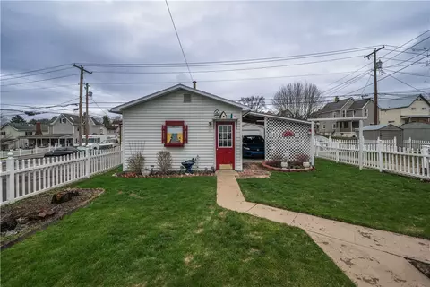 Exterior - 28 Penn Ave, Irwin, PA 15642 photo 11 of 15
