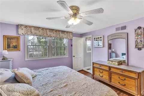 Bedroom - 9 Quail Ct, Export, PA 15632 photo 2 of 5