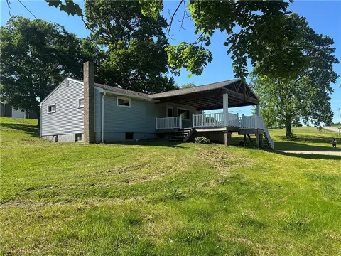 300 Cornetti Rd, Fenelton, PA 16034