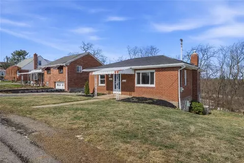 308 Summit Ave, Canonsburg, PA 15317