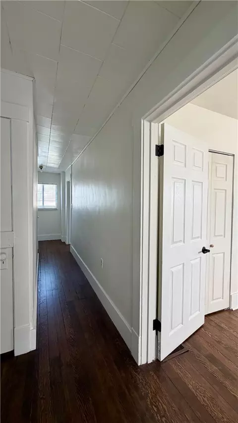 Entry Way - 641 Garfield St, Springdale, PA 15144 photo 5 of 6