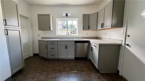 Kitchen - 641 Garfield St, Springdale, PA 15144 photo 4 of 4