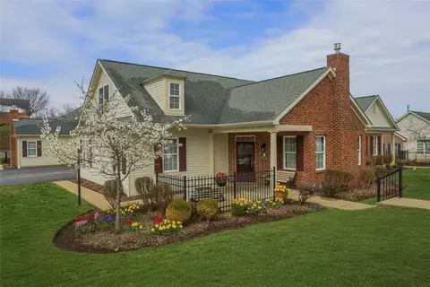 2164 Isleworth Ln, Cranberry Township, PA 16066