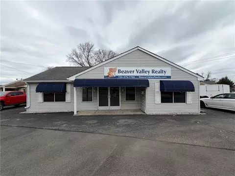2392 Mill St, Aliquippa, PA 15001