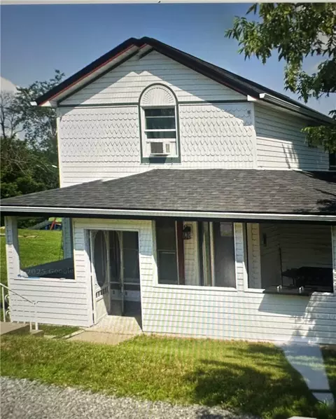 216 Orchard St, Bairdford, PA 15006