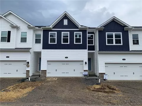 220 Paddock Ln, Harmony, PA 16037