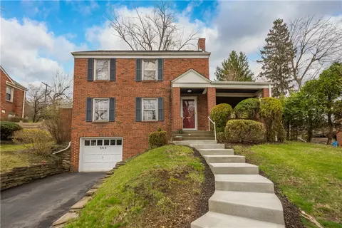 363 Constitution Dr, Pittsburgh, PA 15236