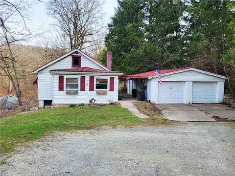 9 Allen Way, White Oak, PA 15131