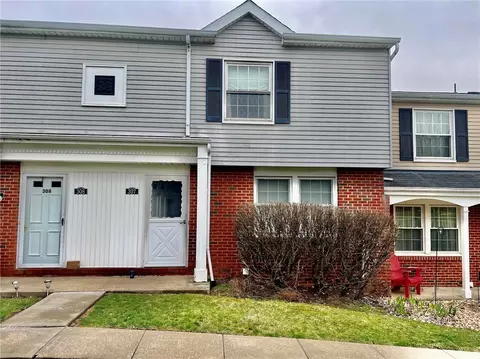 307 Countryside Dr, Mckees Rocks, PA 15136