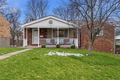 677 Doris Dr, Pittsburgh, PA 15243