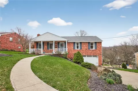 918 Willow Glen Dr, Bethel Park, PA 15102
